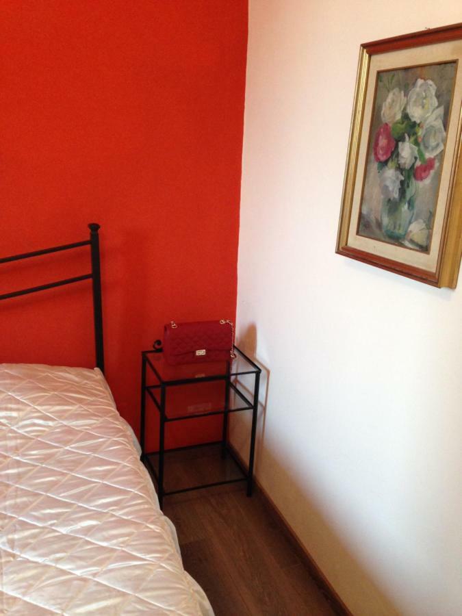 Appartement Mansarda In Borgo Dora à Turin Extérieur photo