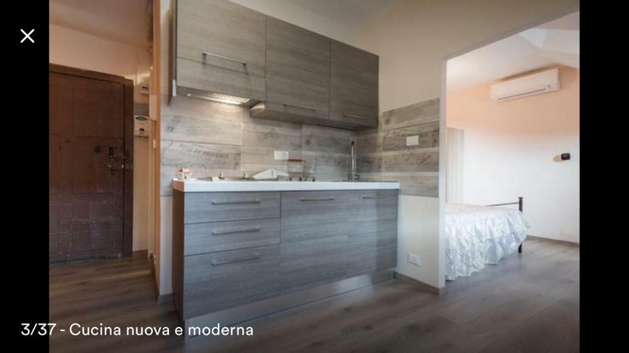 Appartement Mansarda In Borgo Dora à Turin Extérieur photo