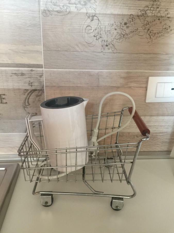 Appartement Mansarda In Borgo Dora à Turin Extérieur photo